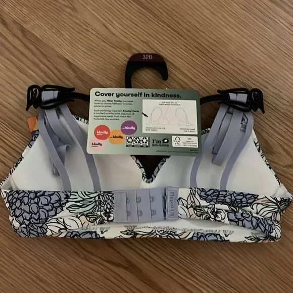 Kindly Yours Wirefree Bra - Picture 2 of 3